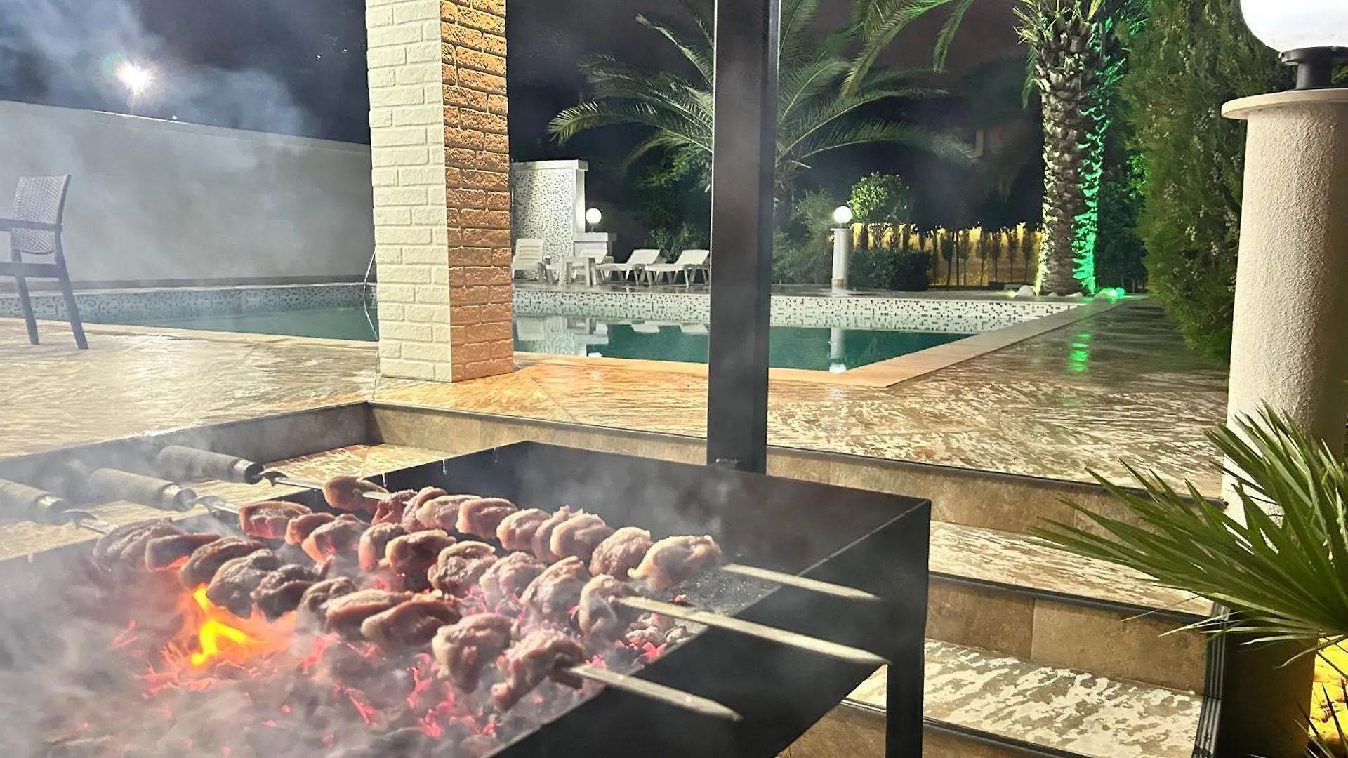 Guest house White Villas In Batumi