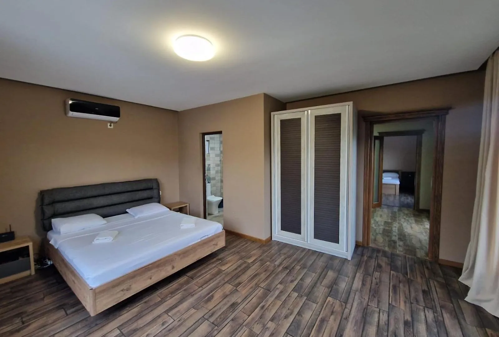 White Villas In Batumi Guest house